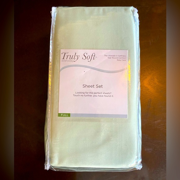 Truly Soft Bedding Nwt Truly Soft Target Sheet Set Size Full Sage Green Poshmark